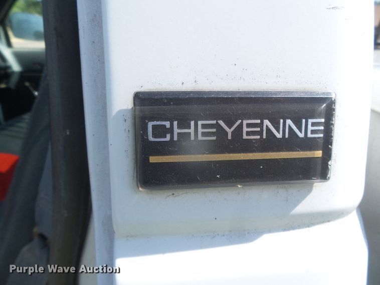 image for item DH4971 1992 Chevrolet Cheyenne 1500  pickup truck