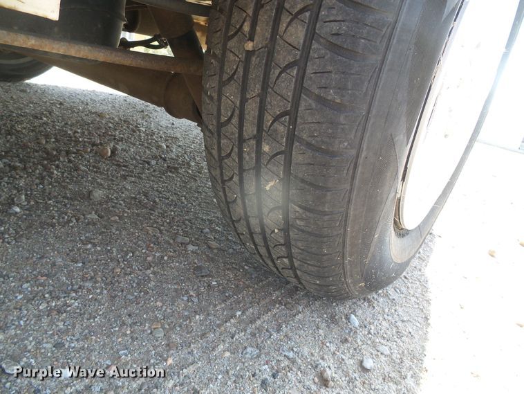 image for item DH4972 2000 Dodge Grand Caravan  van