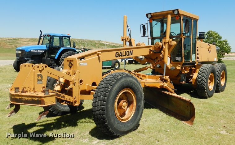 image for item DJ1000 1995 Galion 850  motor grader