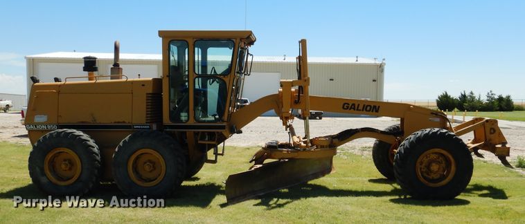 image for item DJ1000 1995 Galion 850  motor grader