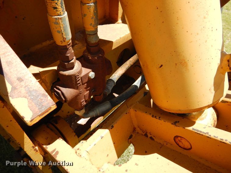 image for item DJ1000 1995 Galion 850  motor grader