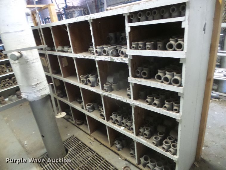 image for item EL9153 Steel and galvanized pipe fittings