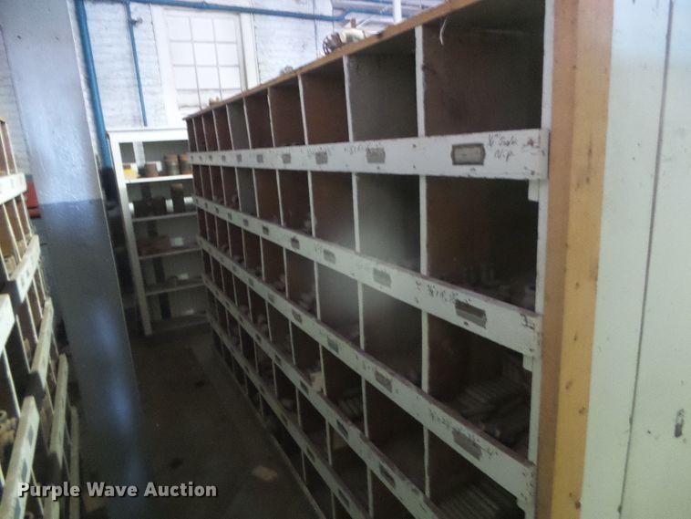 image for item EL9153 Steel and galvanized pipe fittings