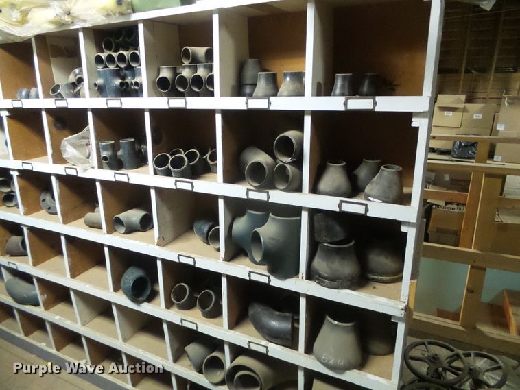 image for item EL9155 Gate valves and weldable fittings