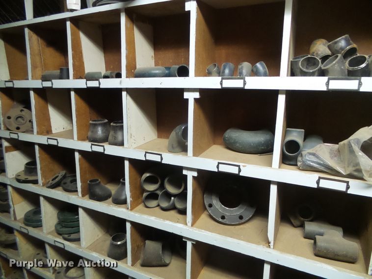 image for item EL9155 Gate valves and weldable fittings