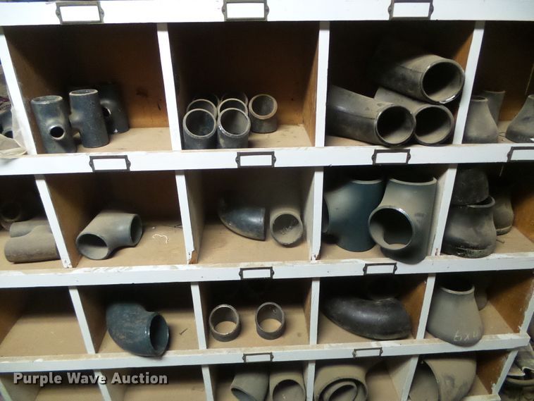 image for item EL9155 Gate valves and weldable fittings