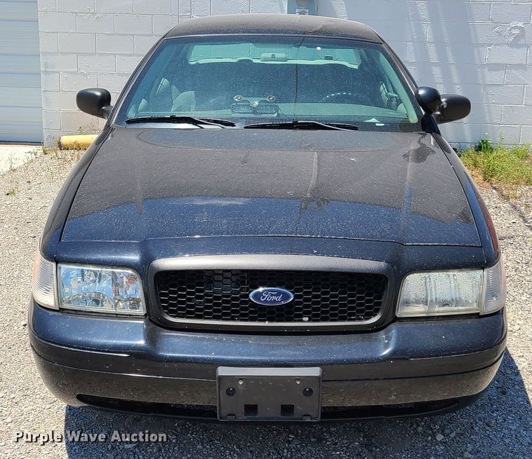 image for item FX9515 2005 Ford Crown Victoria Police Interceptor
