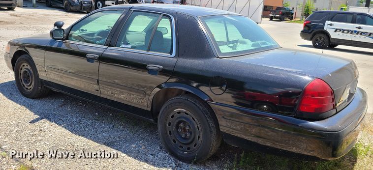 image for item FX9515 2005 Ford Crown Victoria Police Interceptor