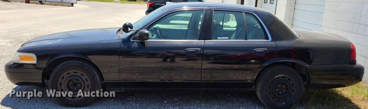 image for item FX9515 2005 Ford Crown Victoria Police Interceptor