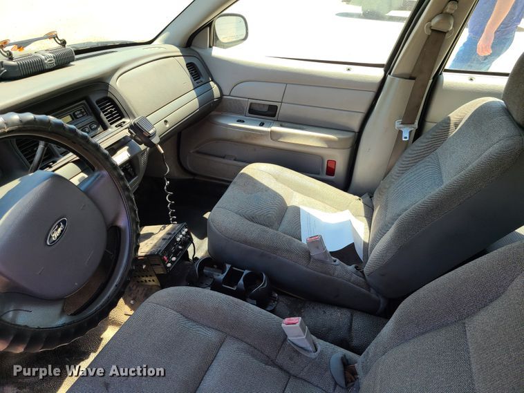 image for item FX9515 2005 Ford Crown Victoria Police Interceptor