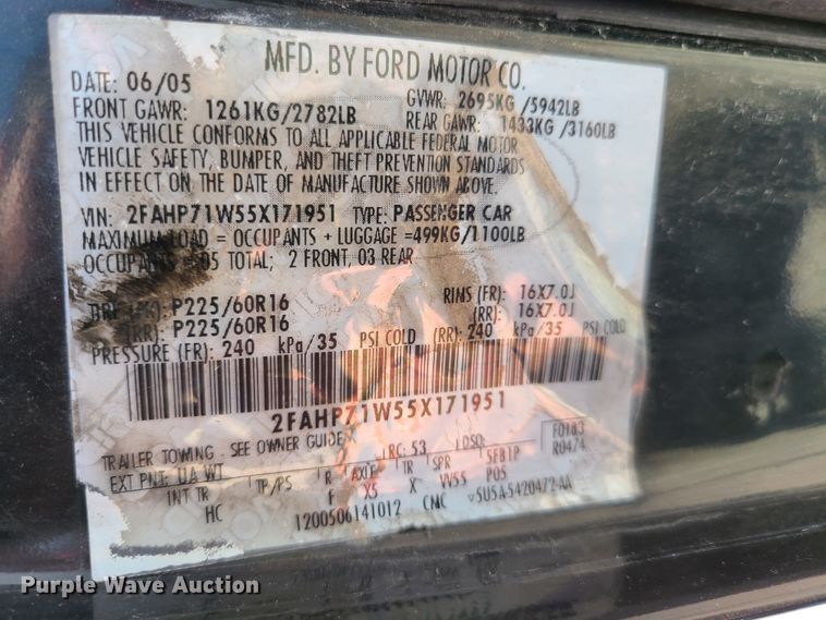 image for item FX9515 2005 Ford Crown Victoria Police Interceptor