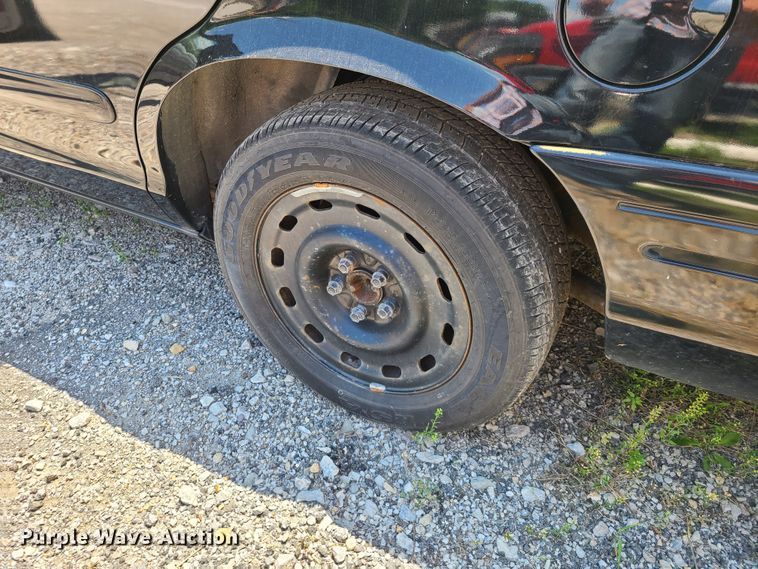 image for item FX9515 2005 Ford Crown Victoria Police Interceptor