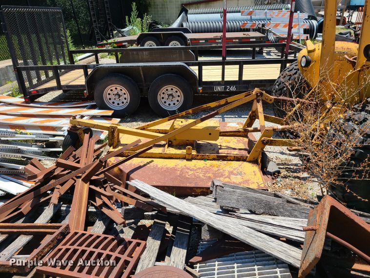 image for item FX9517 John Deere 301A  tractor