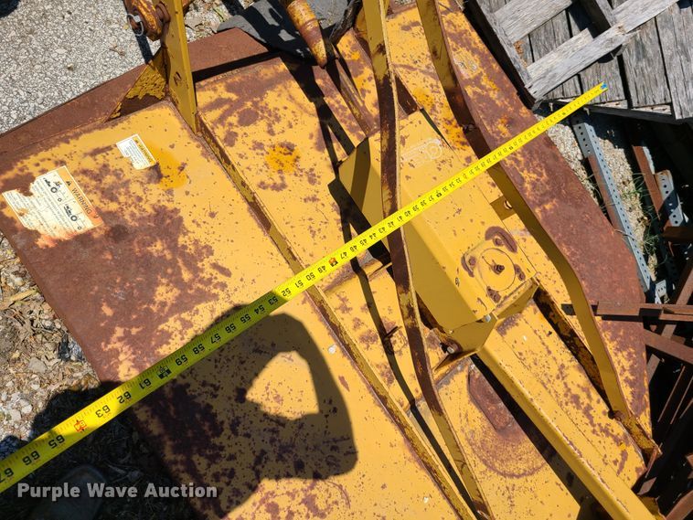 image for item FX9517 John Deere 301A  tractor