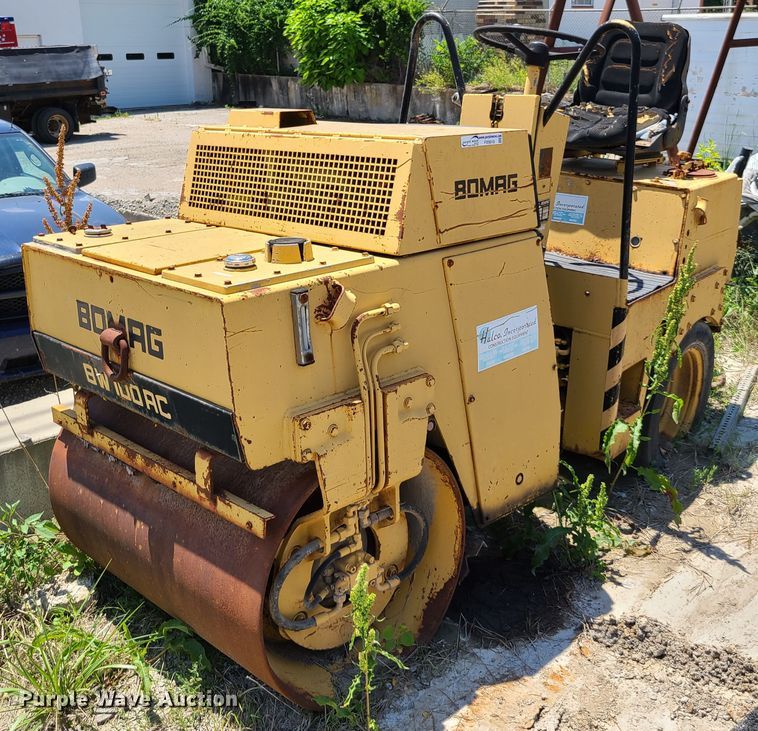 image for item FX9518 Bomag BW100AC  combination roller
