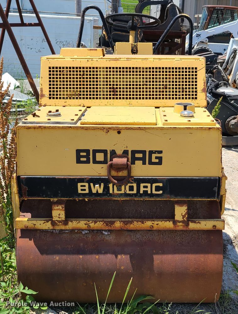 image for item FX9518 Bomag BW100AC  combination roller