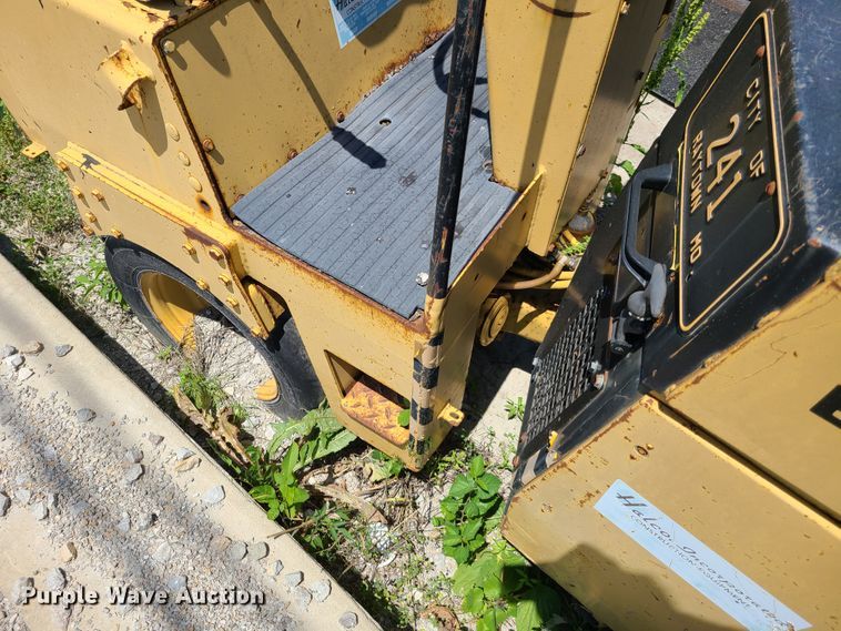 image for item FX9518 Bomag BW100AC  combination roller