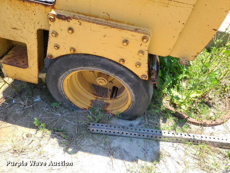 image for item FX9518 Bomag BW100AC  combination roller
