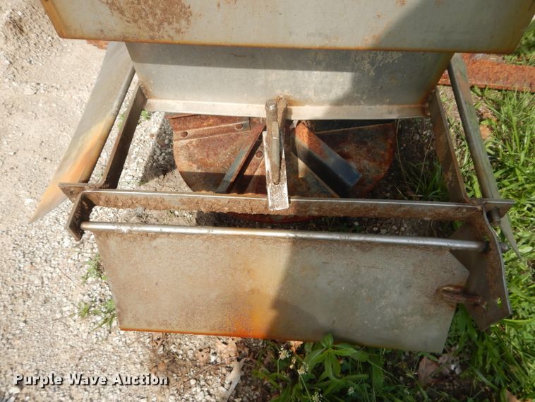 image for item FY9139 Swenson stainless steel spreader