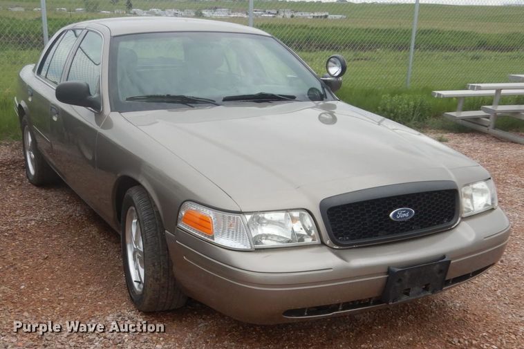 image for item GA9042 2007 Ford Crown Victoria Police Interceptor
