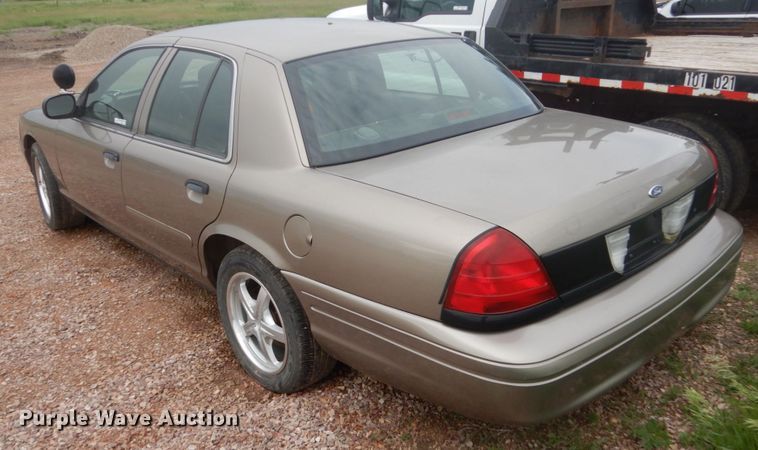image for item GA9042 2007 Ford Crown Victoria Police Interceptor