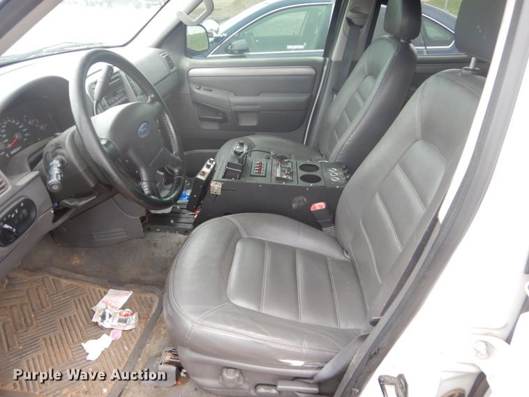 image for item GA9047 2003 Ford Explorer  SUV