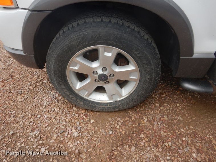 image for item GA9047 2003 Ford Explorer  SUV