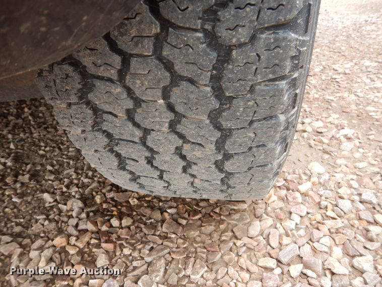 image for item GA9047 2003 Ford Explorer  SUV