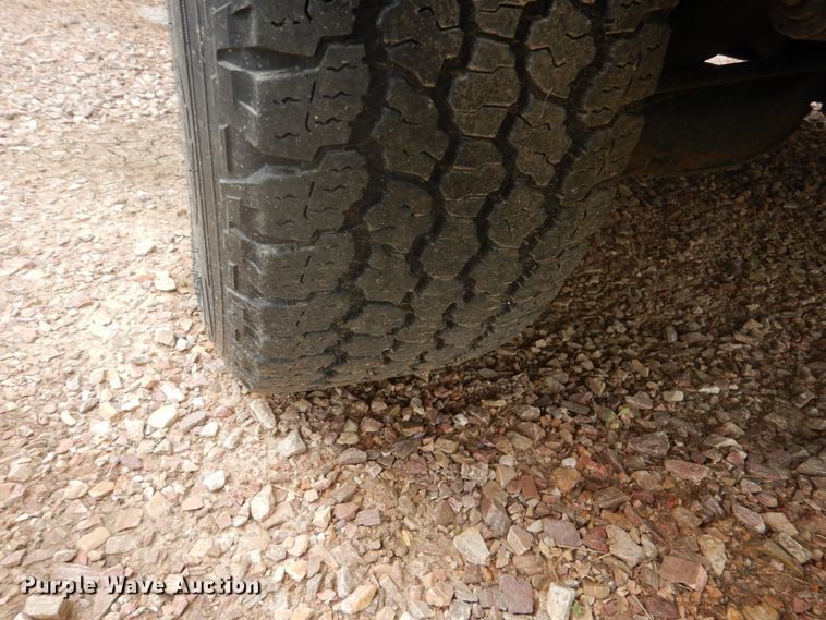 image for item GA9047 2003 Ford Explorer  SUV