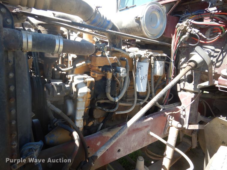 image for item GA9053 1989 Freightliner FLD  semi truck