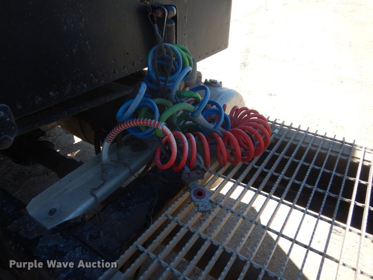 image for item GA9054 1994 Peterbilt 378  semi truck