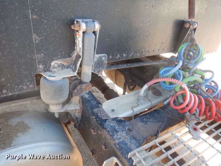 image for item GA9054 1994 Peterbilt 378  semi truck