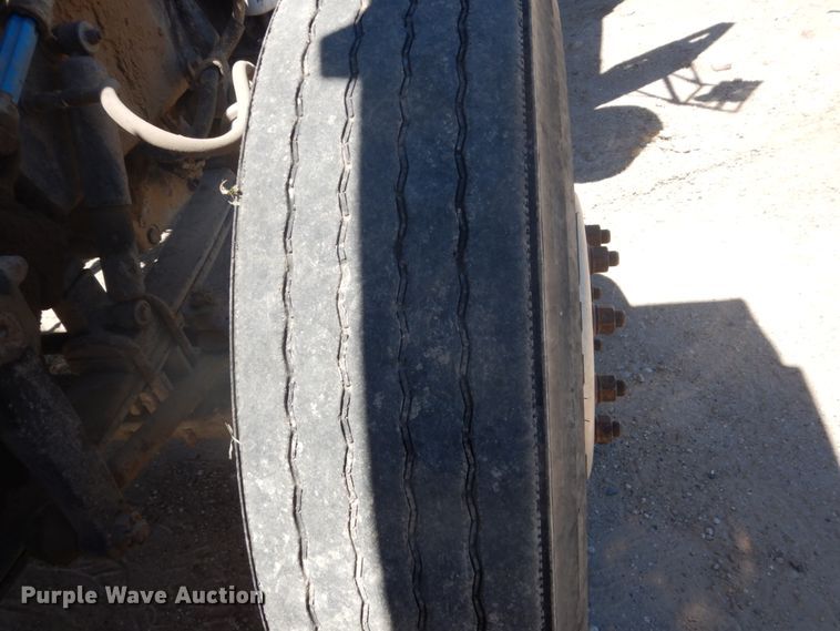 image for item GA9054 1994 Peterbilt 378  semi truck