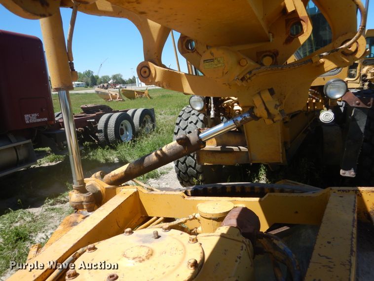 image for item GA9057 1991 Caterpillar 140G  motor grader