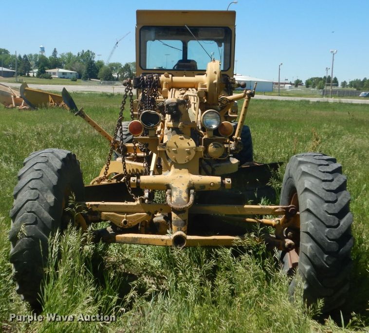 image for item GA9058 Caterpillar 120  rigid frame motor grader