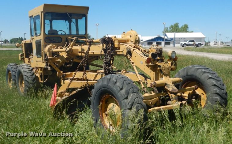 image for item GA9058 Caterpillar 120  rigid frame motor grader