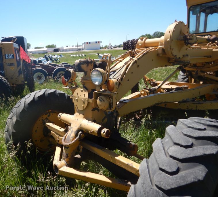 image for item GA9058 Caterpillar 120  rigid frame motor grader