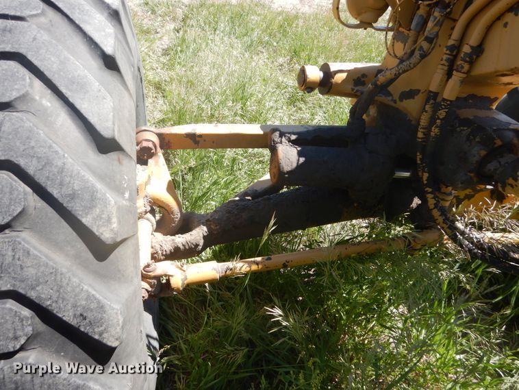 image for item GA9058 Caterpillar 120  rigid frame motor grader