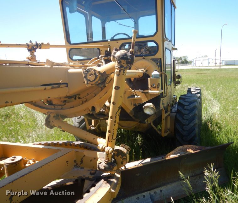 image for item GA9058 Caterpillar 120  rigid frame motor grader