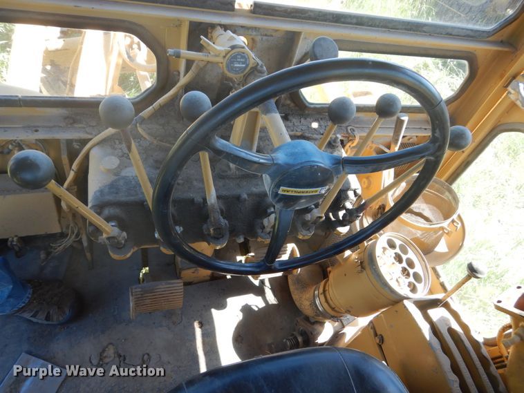 image for item GA9058 Caterpillar 120  rigid frame motor grader