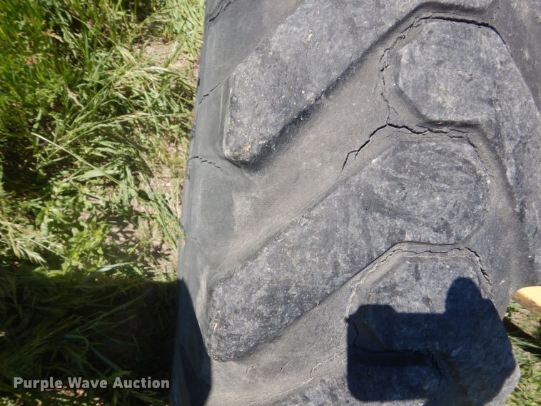 image for item GA9058 Caterpillar 120  rigid frame motor grader