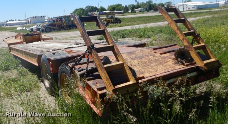 image for item GA9059 1970 Transport Trailer GPYT127FM equipment trailer