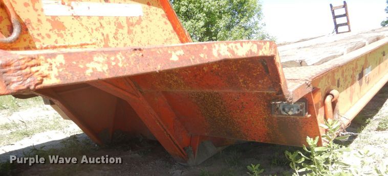 image for item GA9059 1970 Transport Trailer GPYT127FM equipment trailer