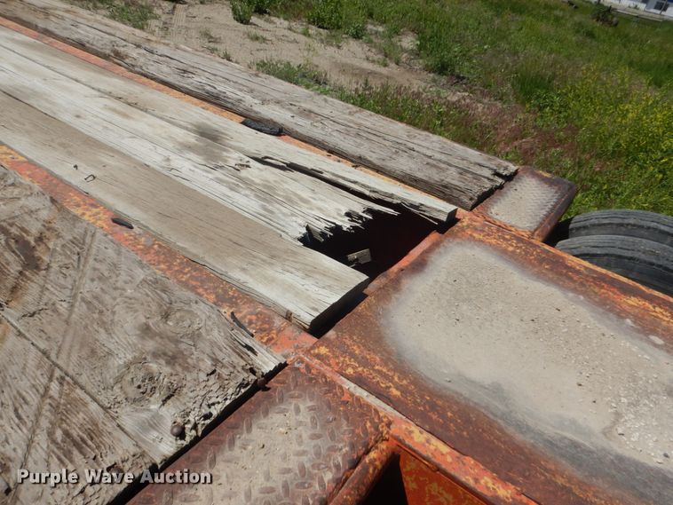 image for item GA9059 1970 Transport Trailer GPYT127FM equipment trailer