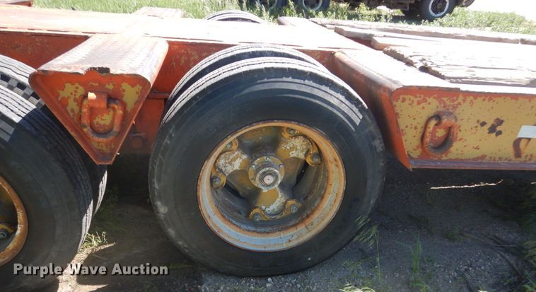 image for item GA9059 1970 Transport Trailer GPYT127FM equipment trailer