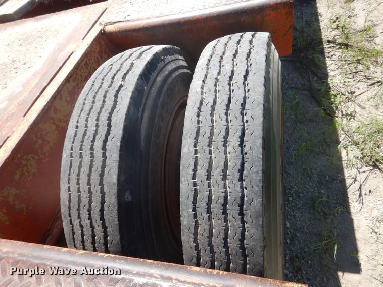 image for item GA9059 1970 Transport Trailer GPYT127FM equipment trailer