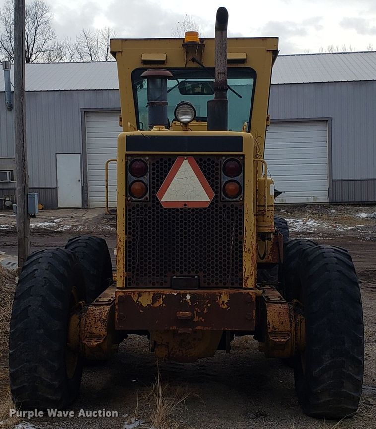 image for item GA9474 1988 Caterpillar 120G motor grader