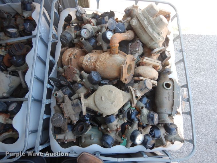 image for item GO9863 (12) totes of water meters