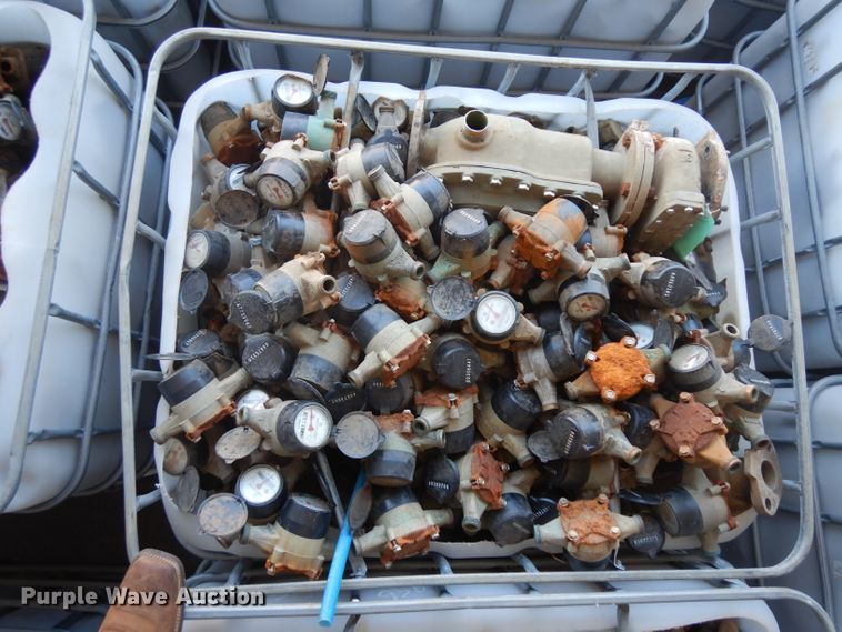 image for item GO9863 (12) totes of water meters
