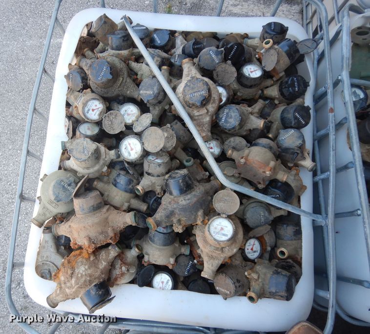 image for item GO9864 (11) totes of water meters